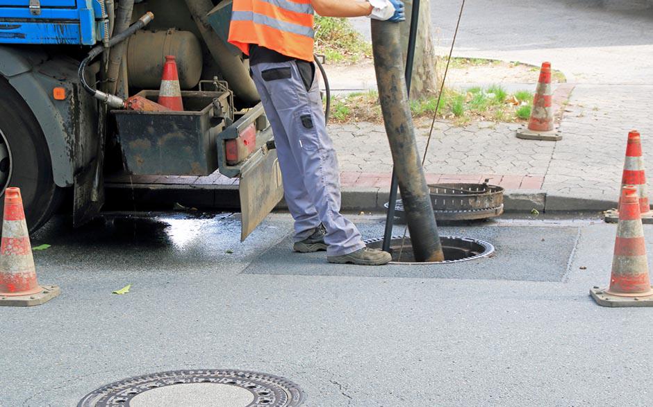 société pour déboucher canalisation Clamart